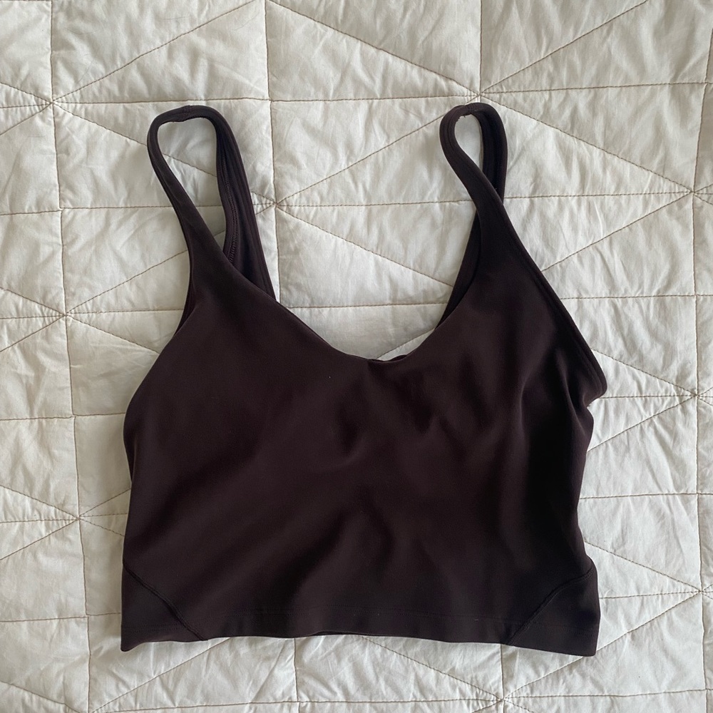 Align cropped tank top in French Press size 8